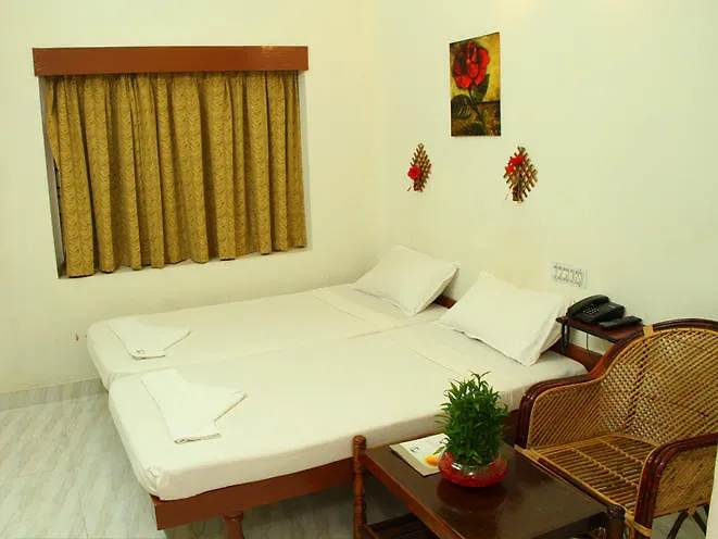 Otel Rock N Beach Kovalam